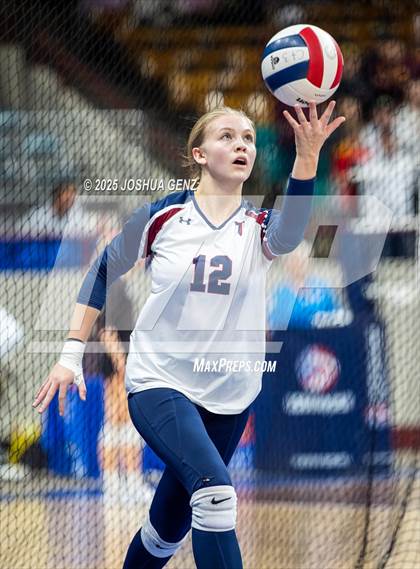 Thumbnail 3 in Alamosa vs. The Classical Academy (CHSAA 3A Semi-Finals) photogallery.