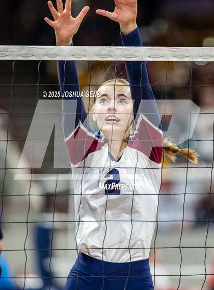 Thumbnail 1 in Alamosa vs. The Classical Academy (CHSAA 3A Semi-Finals) photogallery.