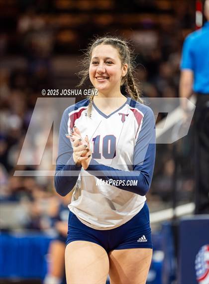 Thumbnail 1 in Alamosa vs. The Classical Academy (CHSAA 3A Semi-Finals) photogallery.