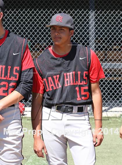 Thumbnail 2 in Village Christian vs. Oak Hills (CIF SS D5 Semi-Final) photogallery.