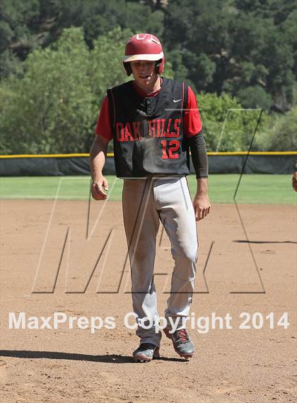 Thumbnail 2 in Village Christian vs. Oak Hills (CIF SS D5 Semi-Final) photogallery.