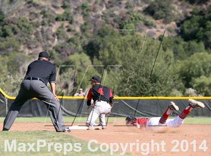 Thumbnail 3 in Village Christian vs. Oak Hills (CIF SS D5 Semi-Final) photogallery.