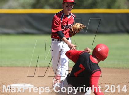 Thumbnail 1 in Village Christian vs. Oak Hills (CIF SS D5 Semi-Final) photogallery.