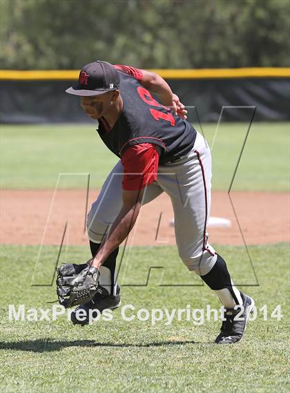 Thumbnail 1 in Village Christian vs. Oak Hills (CIF SS D5 Semi-Final) photogallery.