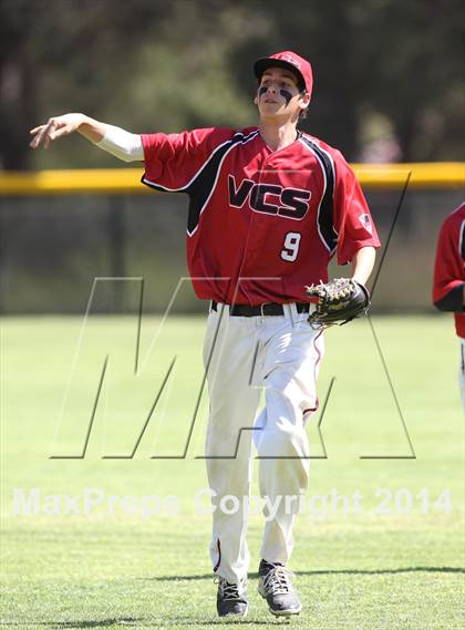 Thumbnail 3 in Village Christian vs. Oak Hills (CIF SS D5 Semi-Final) photogallery.