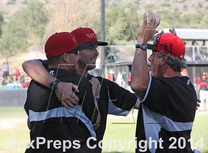 Thumbnail 3 in Village Christian vs. Oak Hills (CIF SS D5 Semi-Final) photogallery.