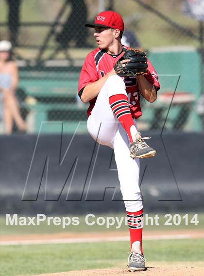 Thumbnail 1 in Village Christian vs. Oak Hills (CIF SS D5 Semi-Final) photogallery.