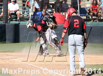 Thumbnail 2 in Village Christian vs. Oak Hills (CIF SS D5 Semi-Final) photogallery.