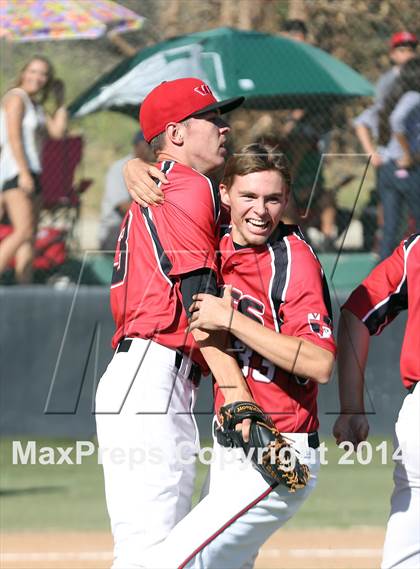 Thumbnail 1 in Village Christian vs. Oak Hills (CIF SS D5 Semi-Final) photogallery.