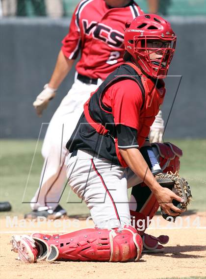 Thumbnail 2 in Village Christian vs. Oak Hills (CIF SS D5 Semi-Final) photogallery.