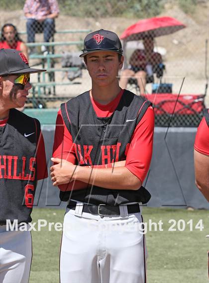 Thumbnail 2 in Village Christian vs. Oak Hills (CIF SS D5 Semi-Final) photogallery.