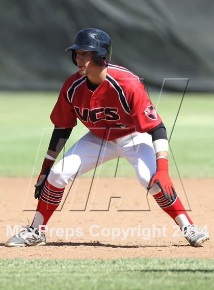 Thumbnail 2 in Village Christian vs. Oak Hills (CIF SS D5 Semi-Final) photogallery.