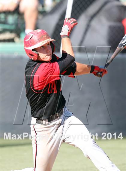 Thumbnail 3 in Village Christian vs. Oak Hills (CIF SS D5 Semi-Final) photogallery.