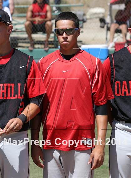 Thumbnail 3 in Village Christian vs. Oak Hills (CIF SS D5 Semi-Final) photogallery.