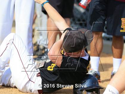Thumbnail 1 in 2016 Point Loma Alumni-Varsity Game photogallery.