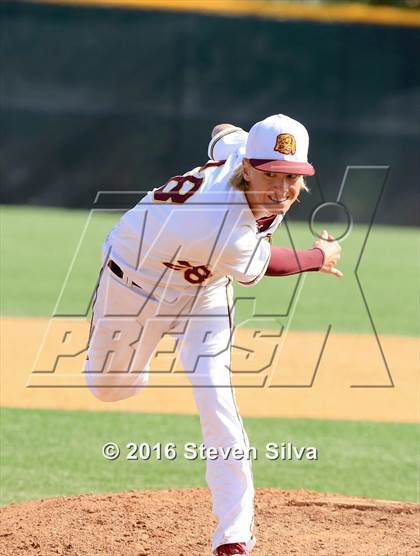 Thumbnail 1 in 2016 Point Loma Alumni-Varsity Game photogallery.