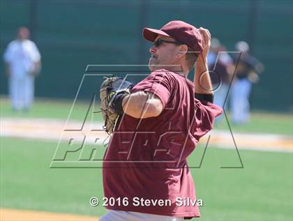 Thumbnail 1 in 2016 Point Loma Alumni-Varsity Game photogallery.