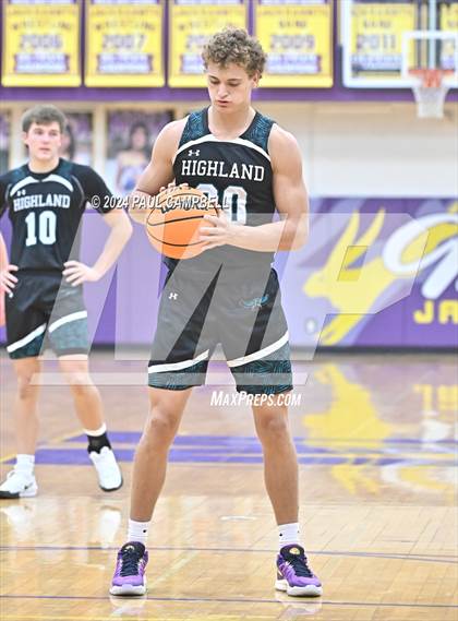Thumbnail 2 in Highland vs Chandler (Fear the Hop Thanksgiving Tournament) photogallery.