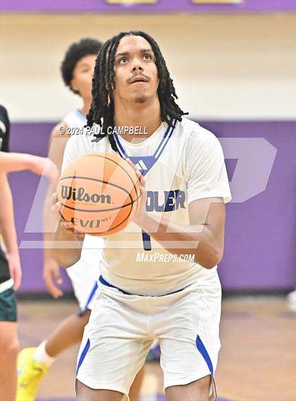 Thumbnail 1 in Highland vs Chandler (Fear the Hop Thanksgiving Tournament) photogallery.