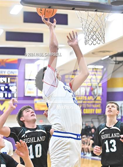 Thumbnail 3 in Highland vs Chandler (Fear the Hop Thanksgiving Tournament) photogallery.
