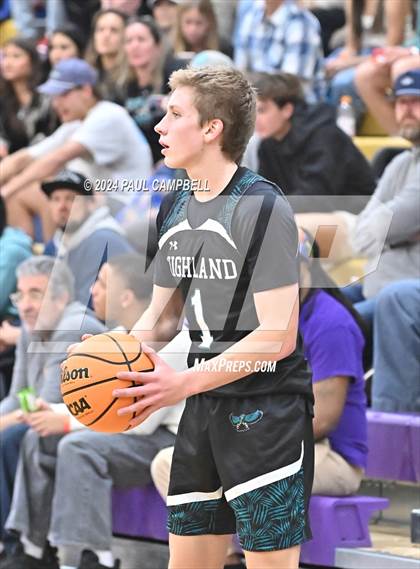 Thumbnail 2 in Highland vs Chandler (Fear the Hop Thanksgiving Tournament) photogallery.