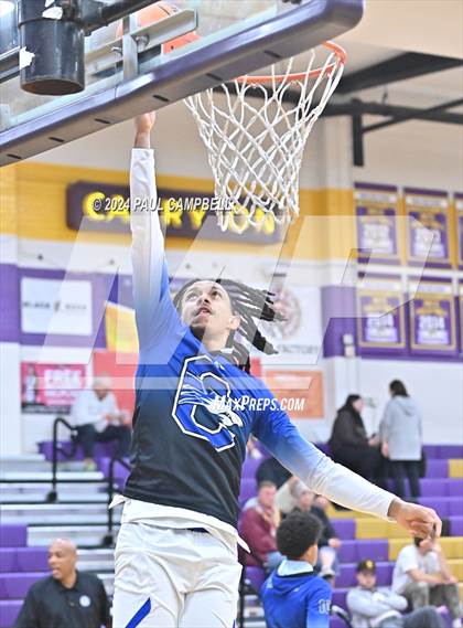 Thumbnail 2 in Highland vs Chandler (Fear the Hop Thanksgiving Tournament) photogallery.