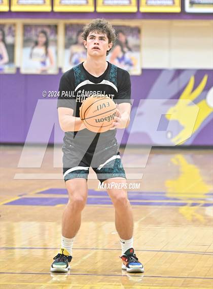 Thumbnail 3 in Highland vs Chandler (Fear the Hop Thanksgiving Tournament) photogallery.