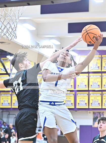 Thumbnail 2 in Highland vs Chandler (Fear the Hop Thanksgiving Tournament) photogallery.