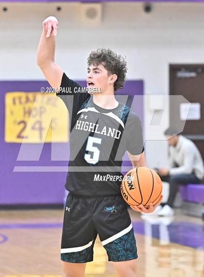 Thumbnail 3 in Highland vs Chandler (Fear the Hop Thanksgiving Tournament) photogallery.