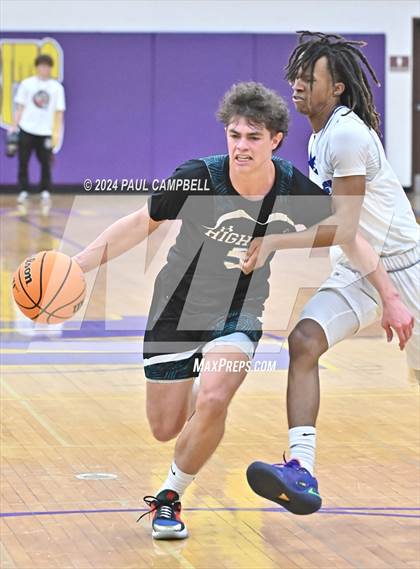 Thumbnail 2 in Highland vs Chandler (Fear the Hop Thanksgiving Tournament) photogallery.
