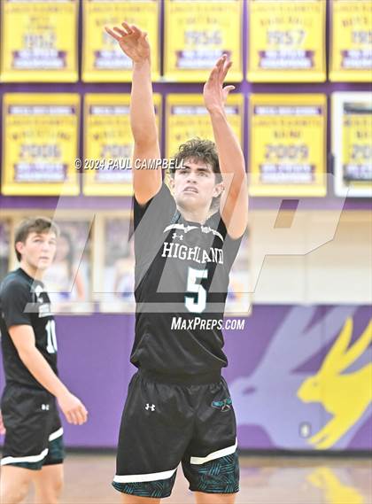 Thumbnail 2 in Highland vs Chandler (Fear the Hop Thanksgiving Tournament) photogallery.