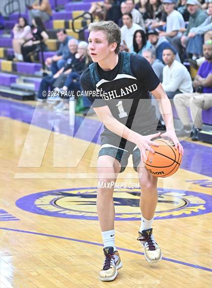 Thumbnail 2 in Highland vs Chandler (Fear the Hop Thanksgiving Tournament) photogallery.