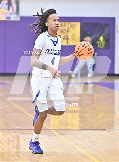 Thumbnail 3 in Highland vs Chandler (Fear the Hop Thanksgiving Tournament) photogallery.