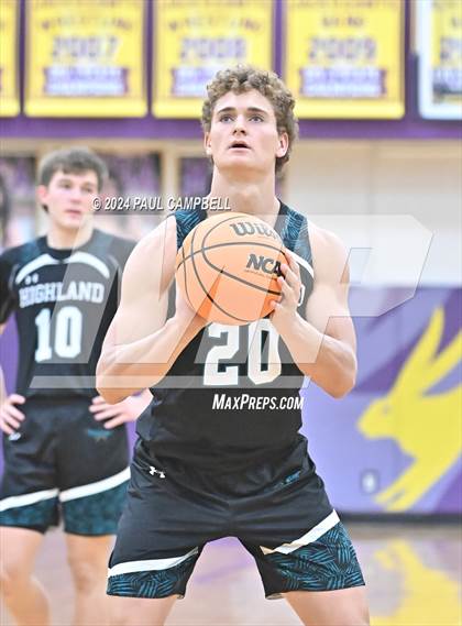 Thumbnail 3 in Highland vs Chandler (Fear the Hop Thanksgiving Tournament) photogallery.