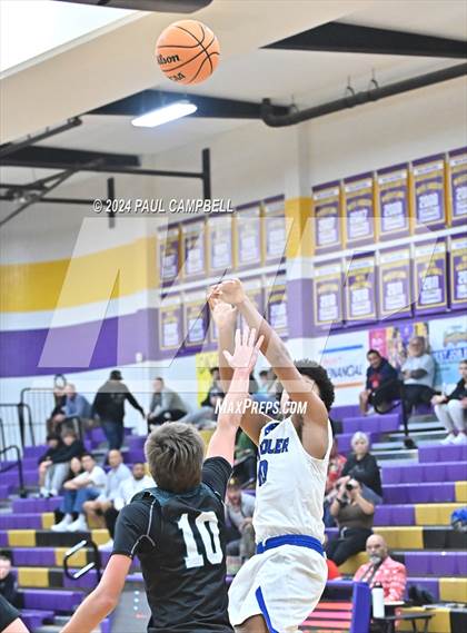 Thumbnail 2 in Highland vs Chandler (Fear the Hop Thanksgiving Tournament) photogallery.