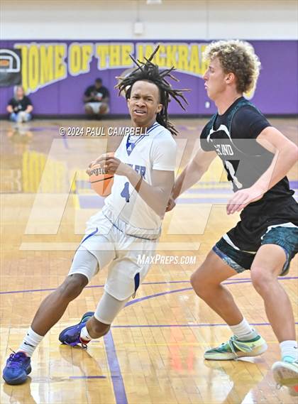 Thumbnail 2 in Highland vs Chandler (Fear the Hop Thanksgiving Tournament) photogallery.
