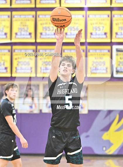 Thumbnail 1 in Highland vs Chandler (Fear the Hop Thanksgiving Tournament) photogallery.