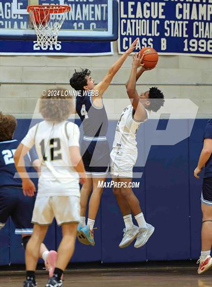 Thumbnail 1 in Wilton @ West Hempstead (New York Holiday Invitational) photogallery.