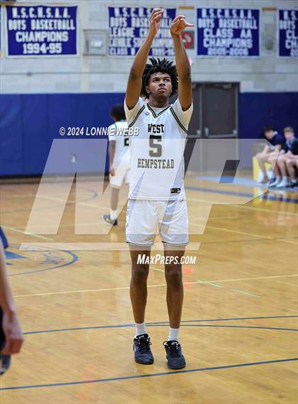 Thumbnail 3 in Wilton @ West Hempstead (New York Holiday Invitational) photogallery.