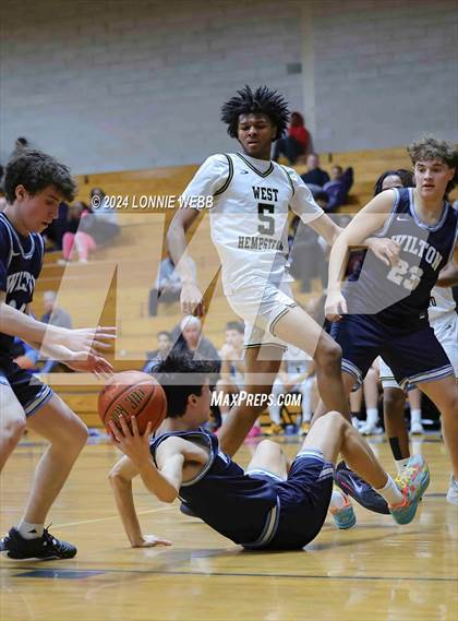 Thumbnail 2 in Wilton @ West Hempstead (New York Holiday Invitational) photogallery.