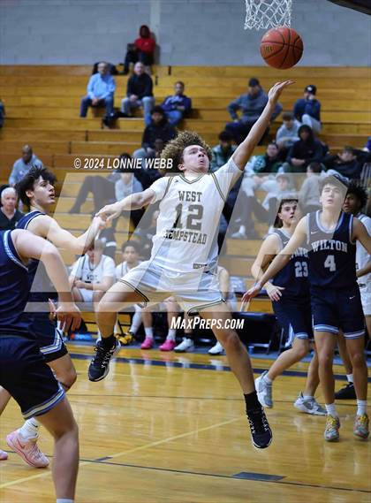 Thumbnail 2 in Wilton @ West Hempstead (New York Holiday Invitational) photogallery.
