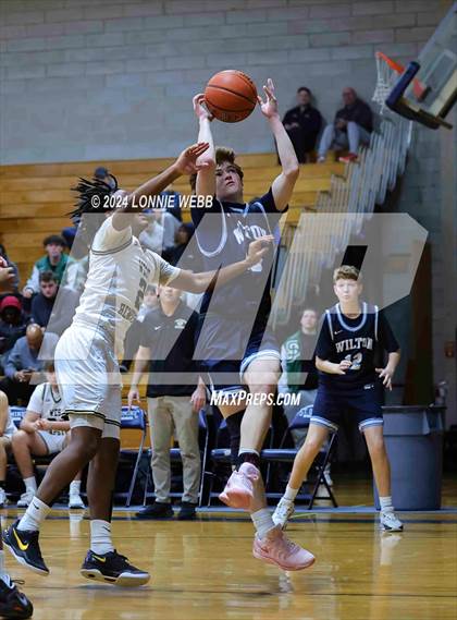 Thumbnail 1 in Wilton @ West Hempstead (New York Holiday Invitational) photogallery.