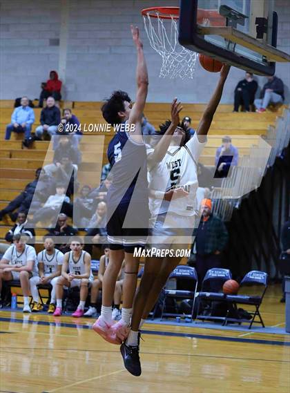 Thumbnail 1 in Wilton @ West Hempstead (New York Holiday Invitational) photogallery.