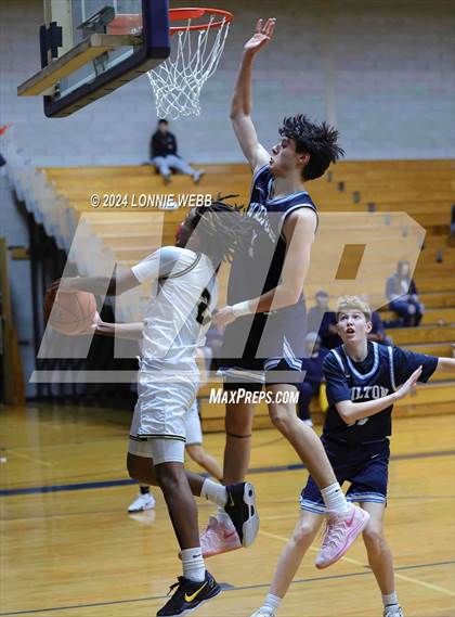 Thumbnail 1 in Wilton @ West Hempstead (New York Holiday Invitational) photogallery.