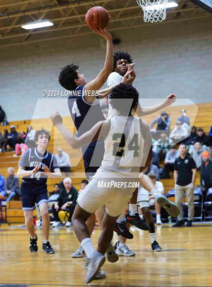 Thumbnail 3 in Wilton @ West Hempstead (New York Holiday Invitational) photogallery.