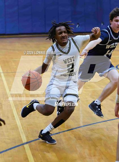 Thumbnail 1 in Wilton @ West Hempstead (New York Holiday Invitational) photogallery.