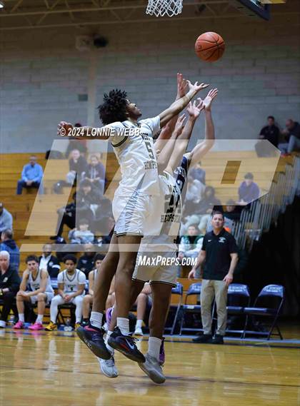 Thumbnail 3 in Wilton @ West Hempstead (New York Holiday Invitational) photogallery.