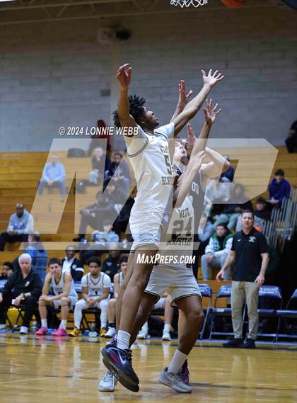 Thumbnail 2 in Wilton @ West Hempstead (New York Holiday Invitational) photogallery.