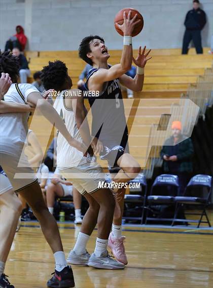 Thumbnail 2 in Wilton @ West Hempstead (New York Holiday Invitational) photogallery.