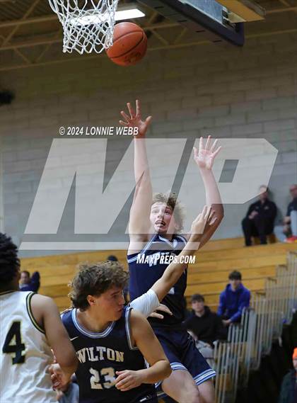Thumbnail 1 in Wilton @ West Hempstead (New York Holiday Invitational) photogallery.